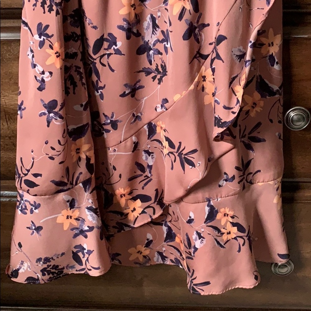 Express - Polyester dress - Picture 5 of 5